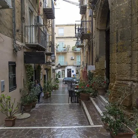 Apartment Atelier Atenea *